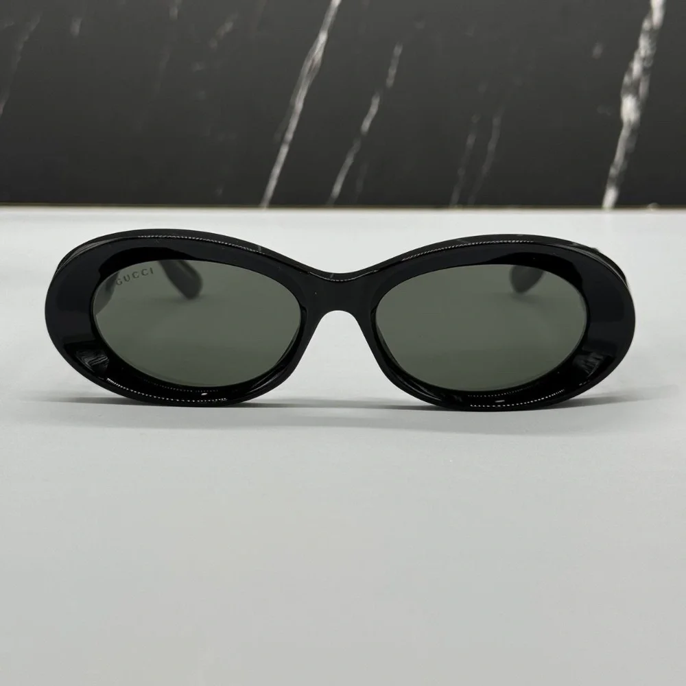 NEW GG1527S 001 GUCCI BLACK GREY OVAL WOMEN GUCCI SUNGLASSES - Picture 6 of 12